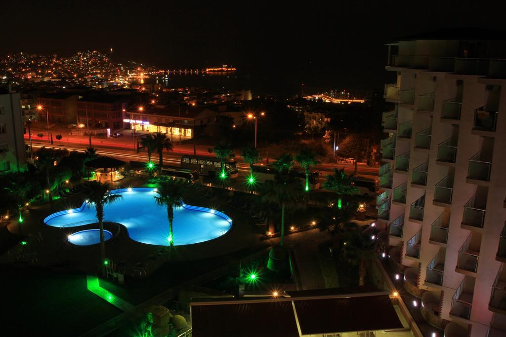 Royal Palace Kusadasi Hotel المظهر الخارجي الصورة