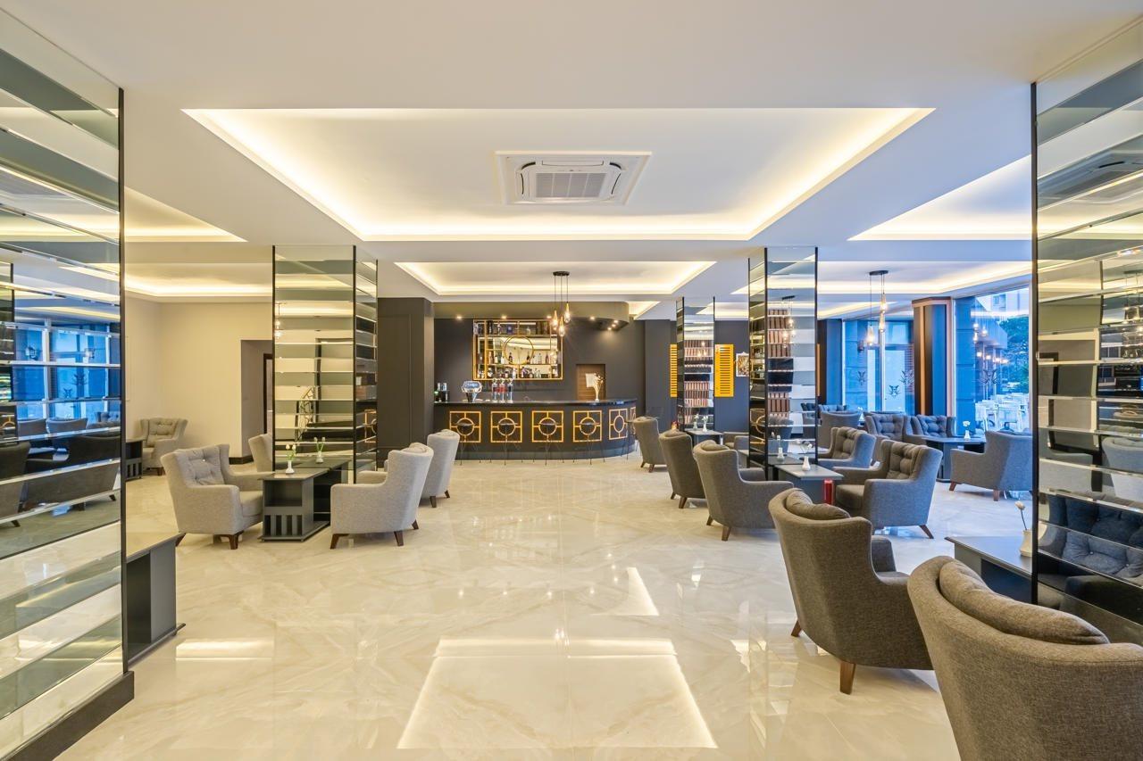 Royal Palace Kusadasi Hotel المظهر الخارجي الصورة
