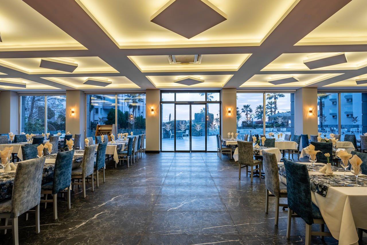 Royal Palace Kusadasi Hotel المظهر الخارجي الصورة