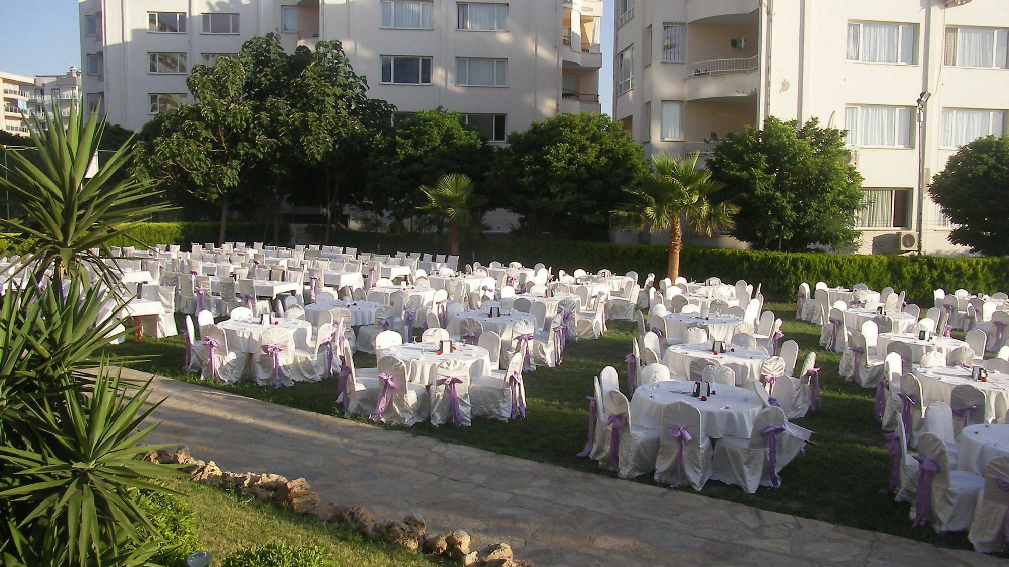 Royal Palace Kusadasi Hotel المظهر الخارجي الصورة